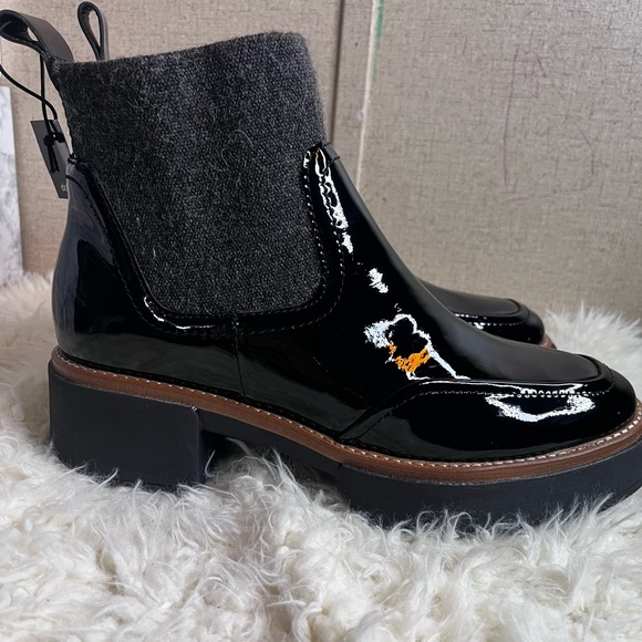 Dolce Vita Black and Gray Ankle Boots waterproof - Picture 2 of 9